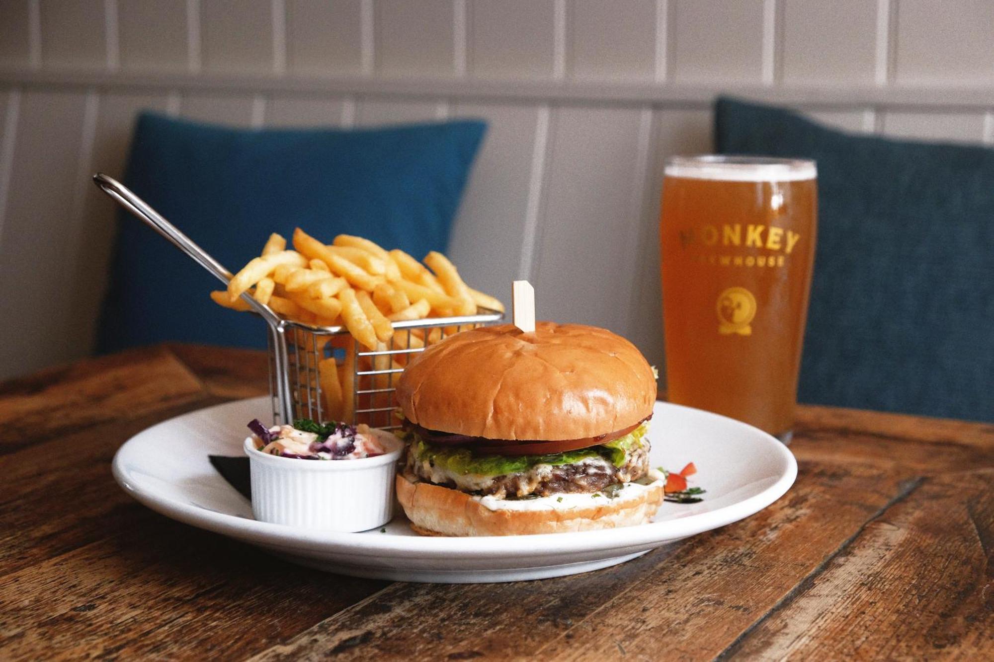 Monkey Brewhouse 호텔 리밍톤 외부 사진